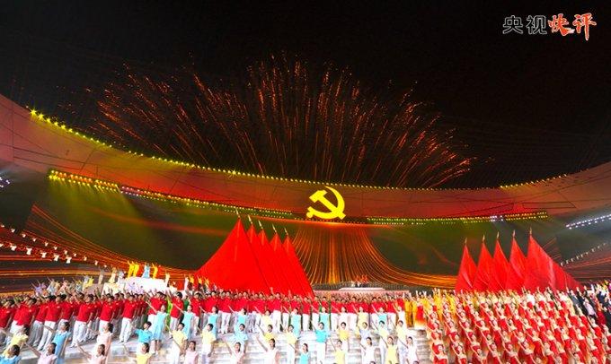 17岁嫁60岁老人,27岁继承千万遗产,最终却流落街头,精神失常……